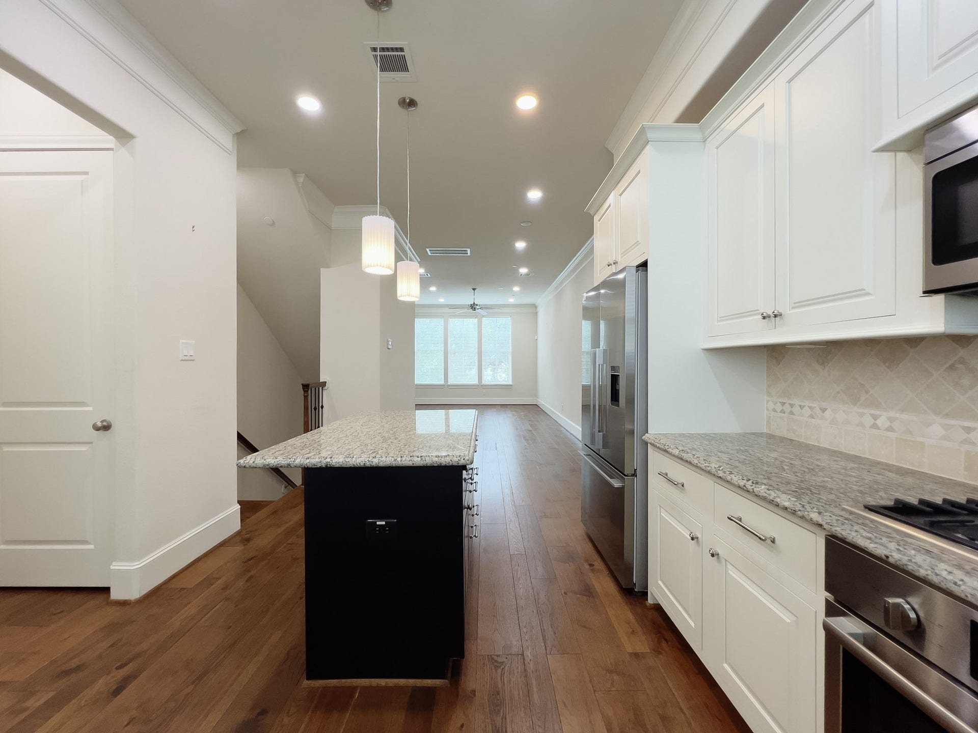 Another view of kitchen- plenty of storage!