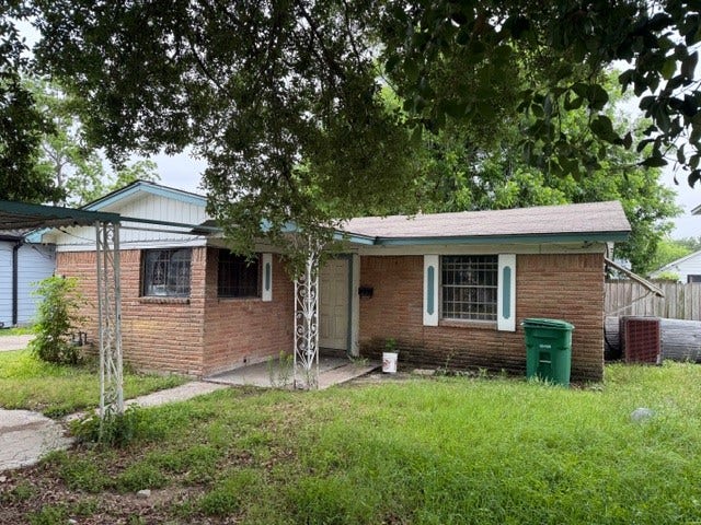 Property photo for 3714 Lydia Street, Houston, TX
