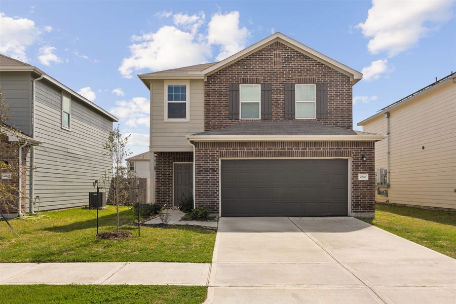 Property photo for 7826 Pink Dahlia Drive, Houston, TX