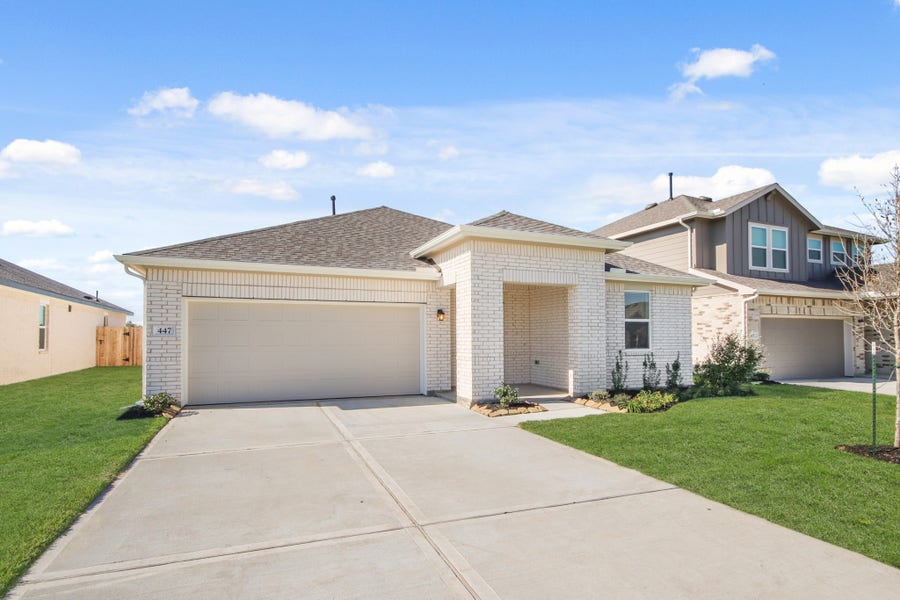 Property photo for 420 East Rose Marie Lane, Montgomery, TX