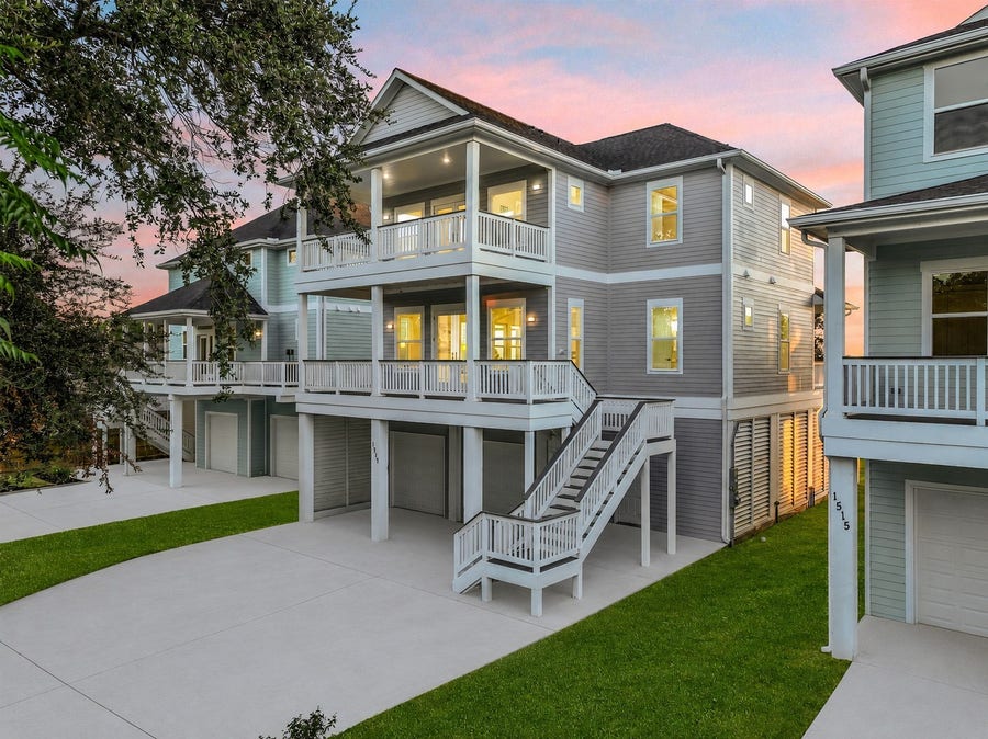 Property photo for 1517 Bayou Shore Drive, Galveston, TX