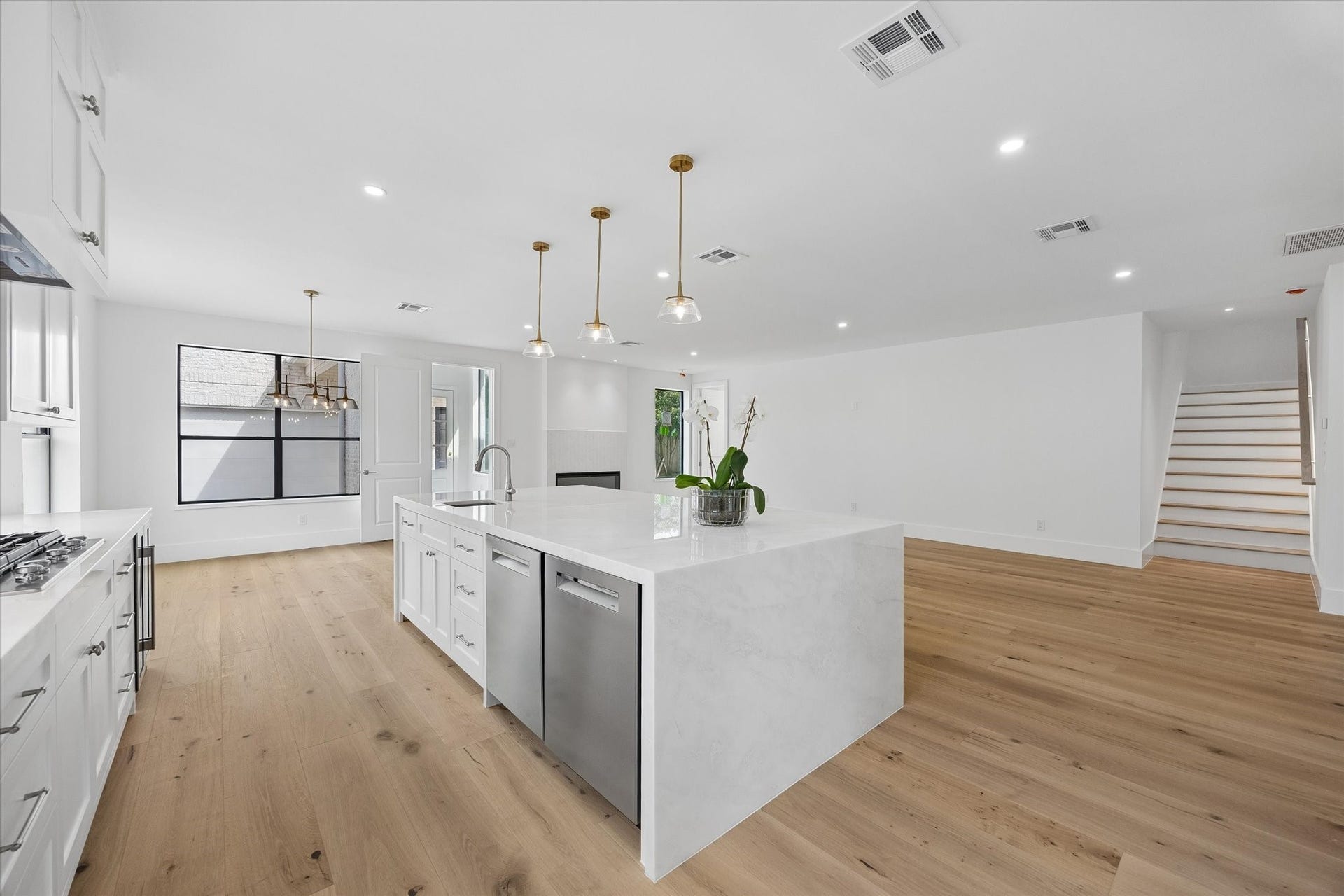 4714 W Alabama Street, Houston, TX 77027 4714 W Alabama Street, Houston, TX 77027