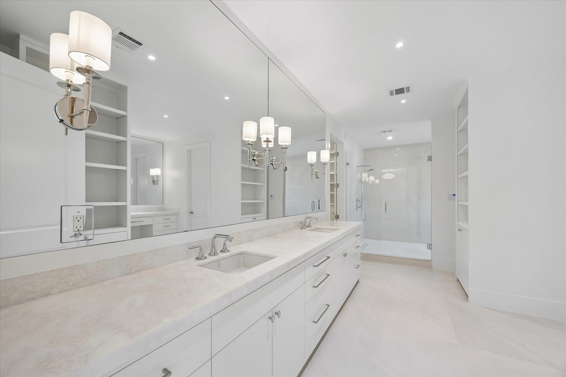4714 W Alabama Street, Houston, TX 77027 Primary bath with marble countertops, dual vanity with high-end finishes throughout!