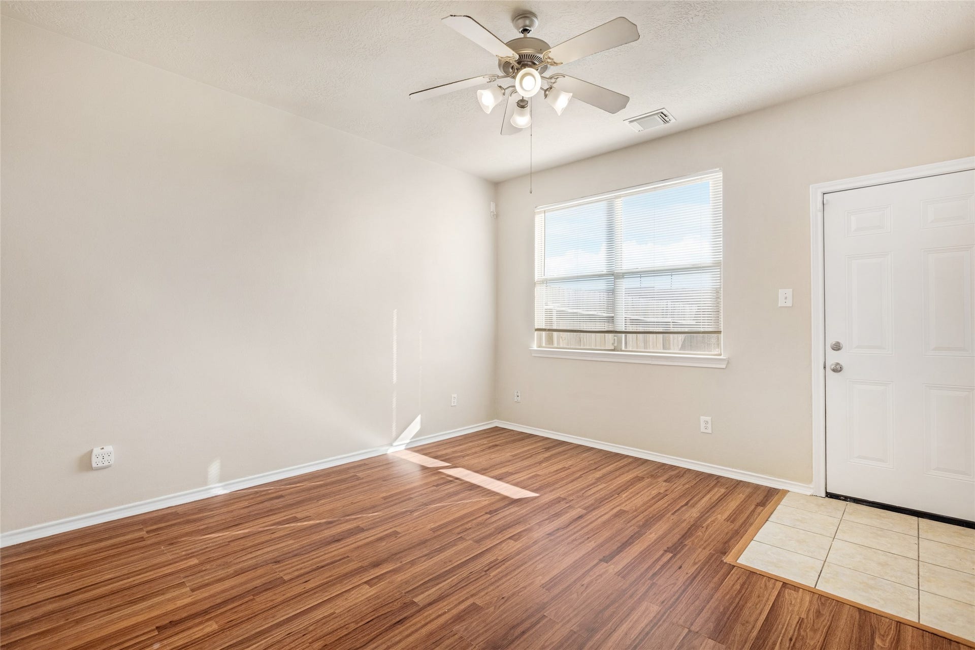 3412 Orchid Trace Lane, Houston, TX 77047 3412 Orchid Trace Lane, Houston, TX 77047