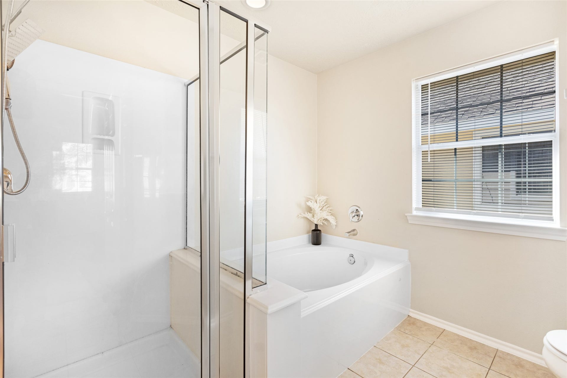 3412 Orchid Trace Lane, Houston, TX 77047 3412 Orchid Trace Lane, Houston, TX 77047
