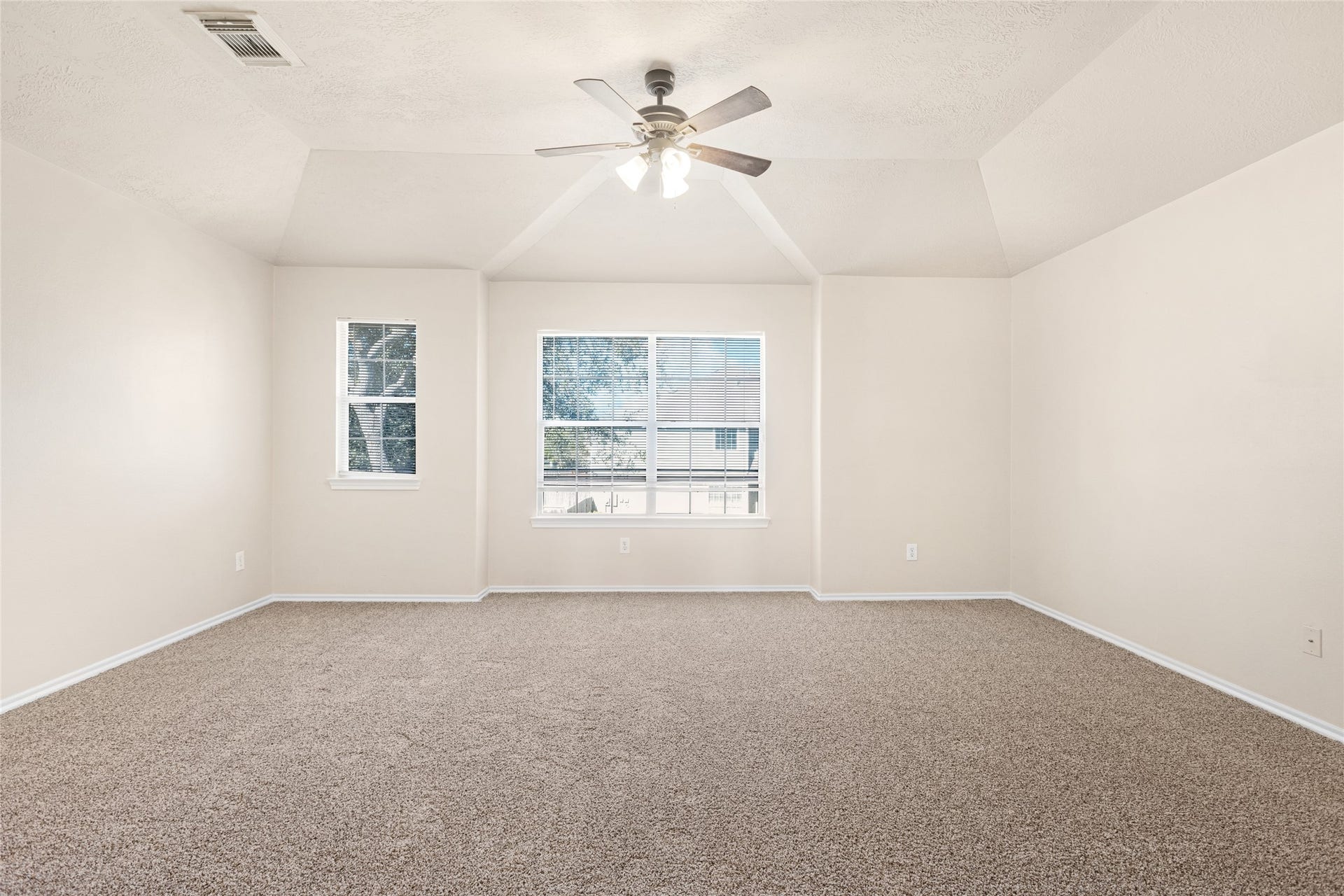 3412 Orchid Trace Lane, Houston, TX 77047 3412 Orchid Trace Lane, Houston, TX 77047