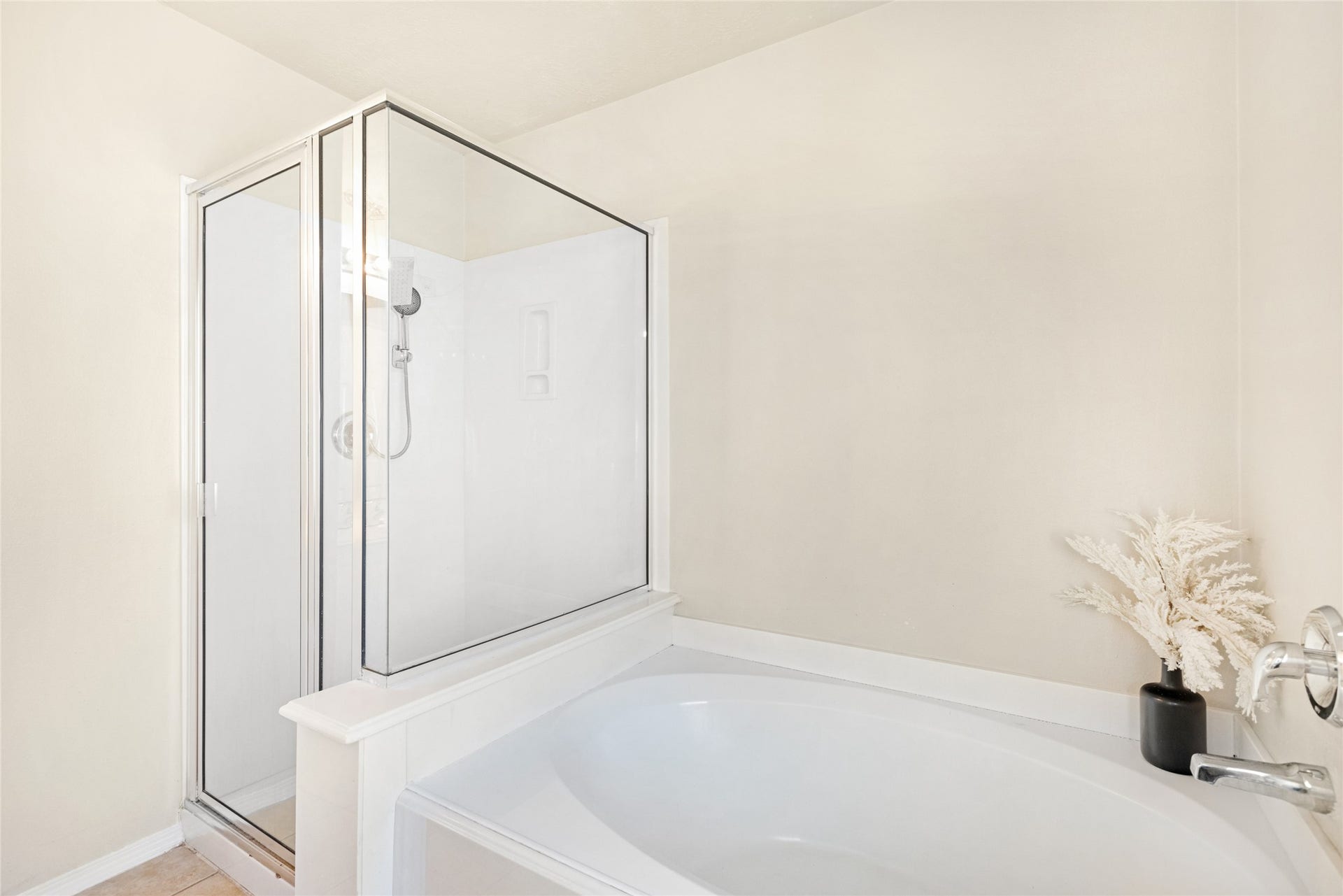 3412 Orchid Trace Lane, Houston, TX 77047 3412 Orchid Trace Lane, Houston, TX 77047