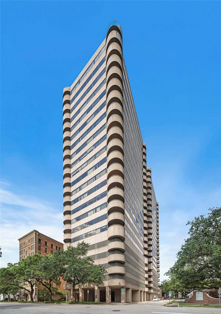 Property photo for 5000 Montrose Boulevard, #14H, Houston, TX