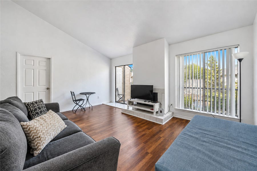 Property photo for 9707 Richmond Avenue, #14, Houston, TX