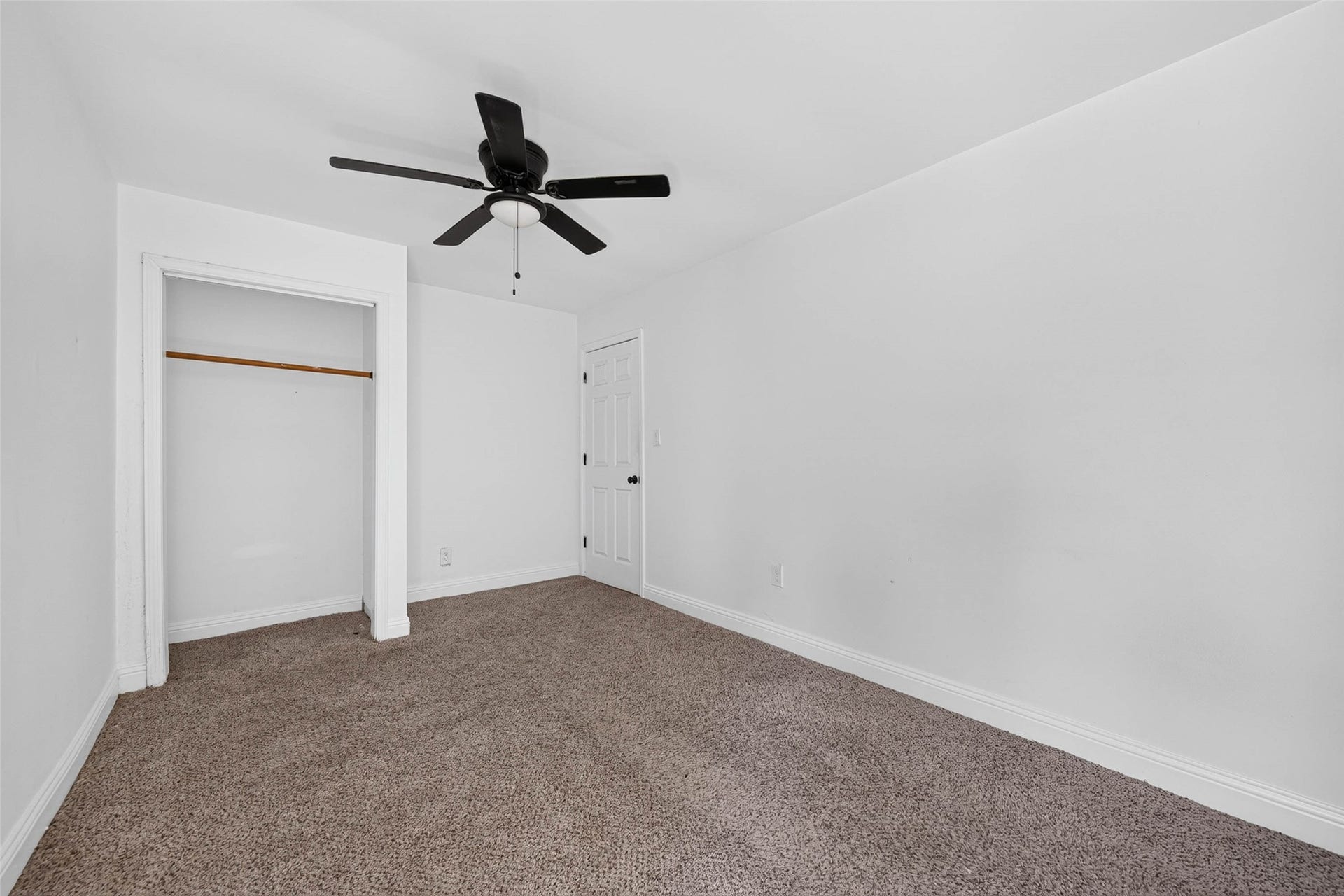 11019 Clodine Road, Richmond, TX 77407 11019 Clodine Road, Richmond, TX 77407