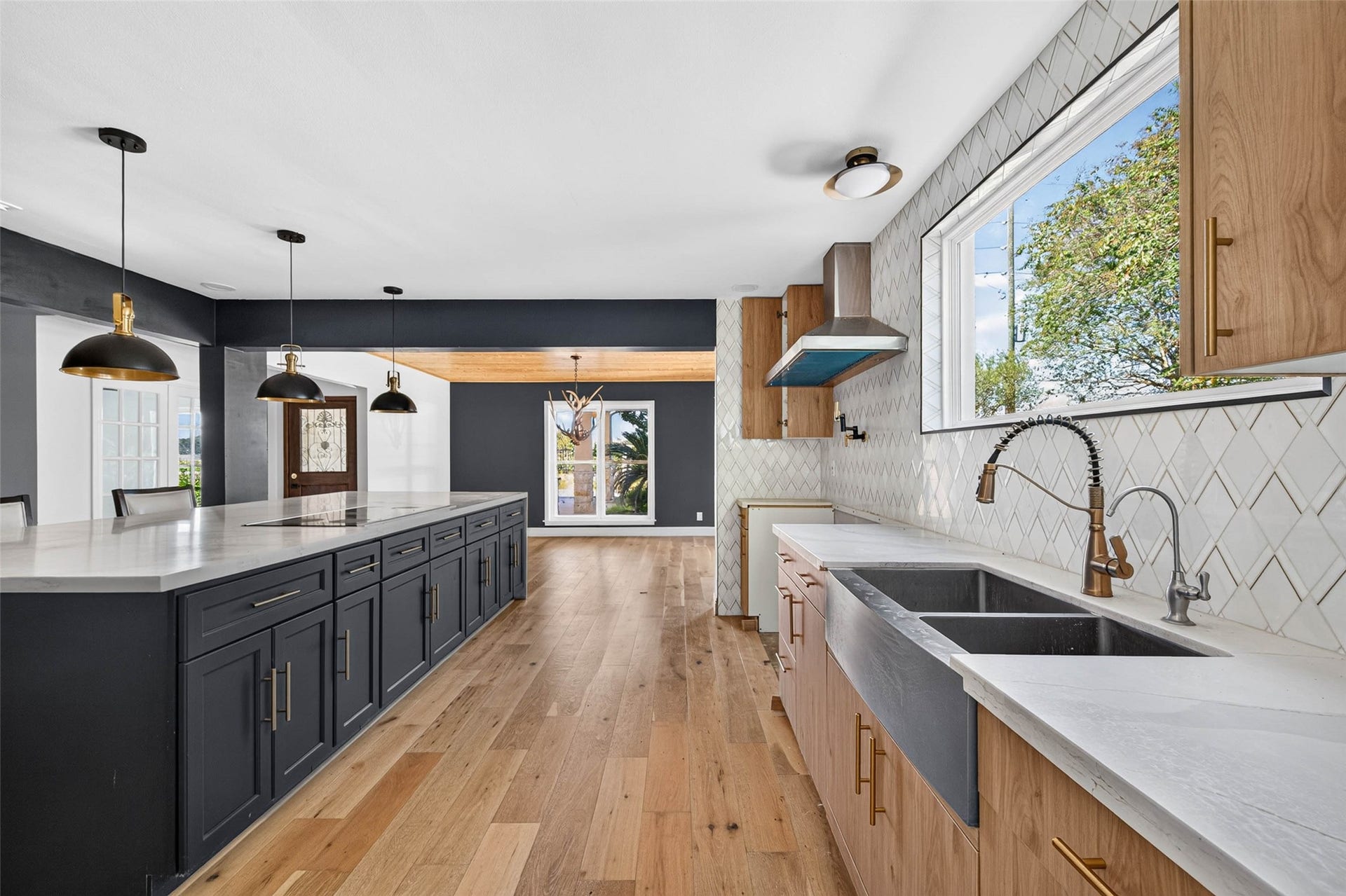 11019 Clodine Road, Richmond, TX 77407 11019 Clodine Road, Richmond, TX 77407
