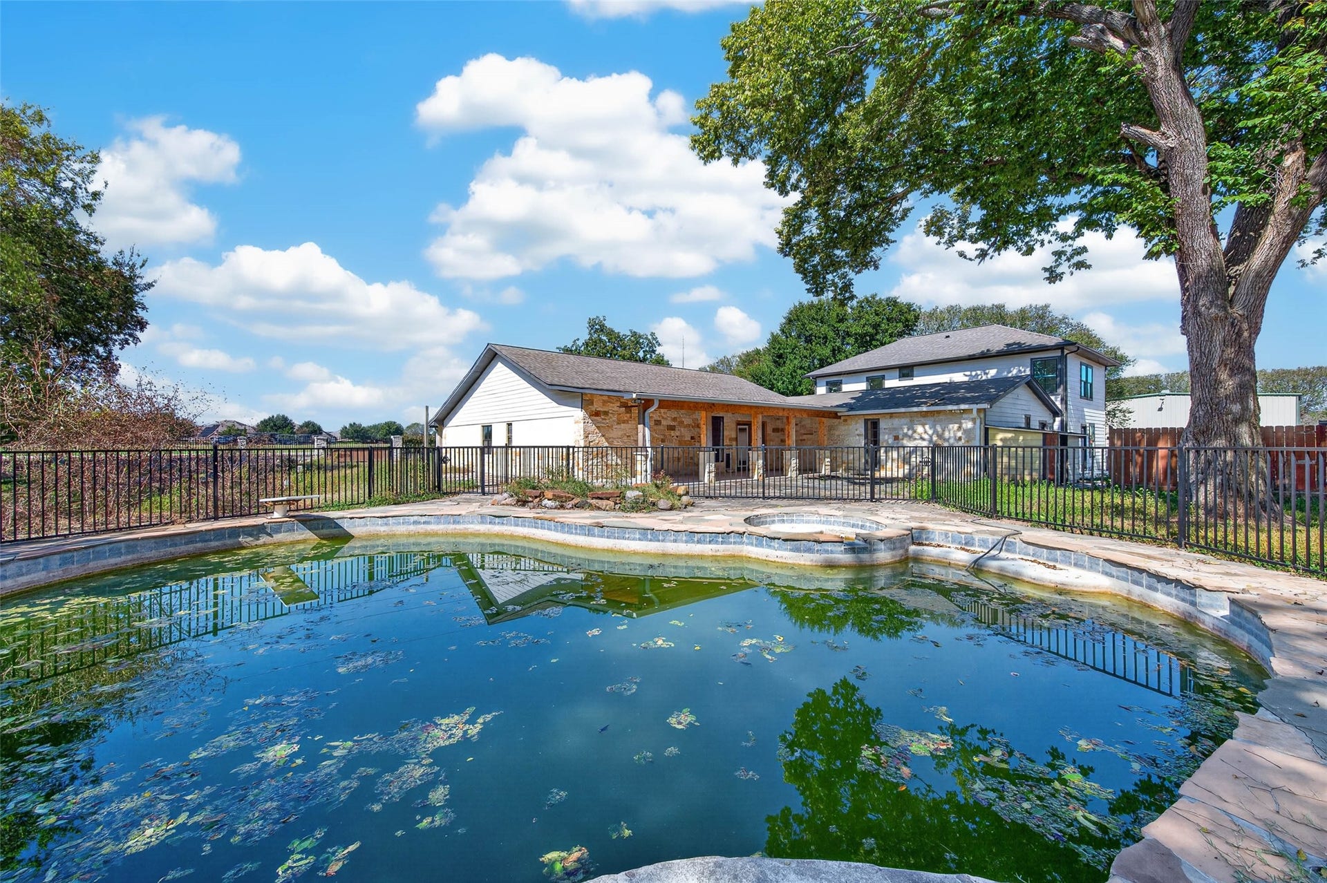 11019 Clodine Road, Richmond, TX 77407 11019 Clodine Road, Richmond, TX 77407