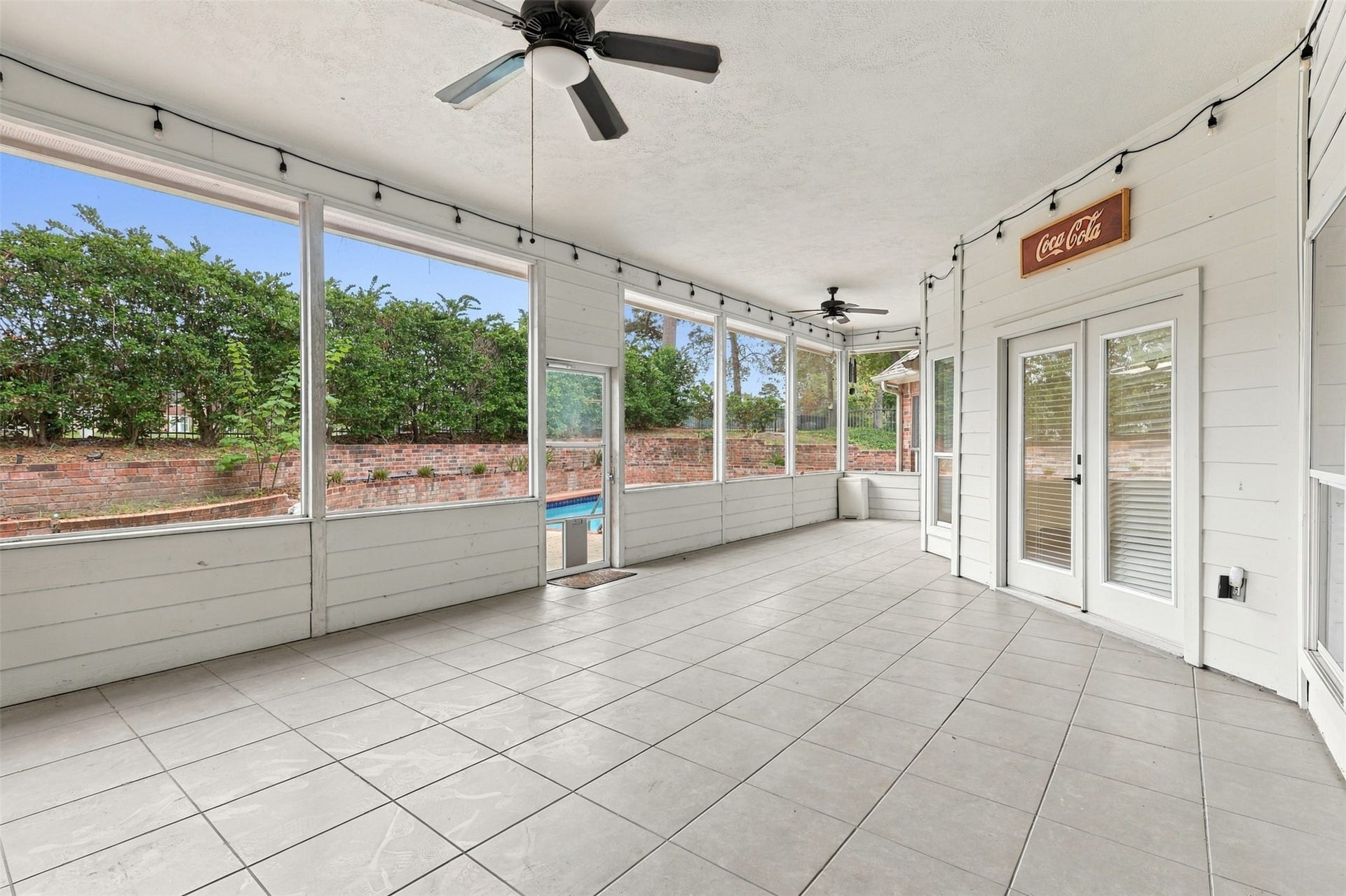 705 Fairway Oaks, Conroe, TX 77302 705 Fairway Oaks, Conroe, TX 77302