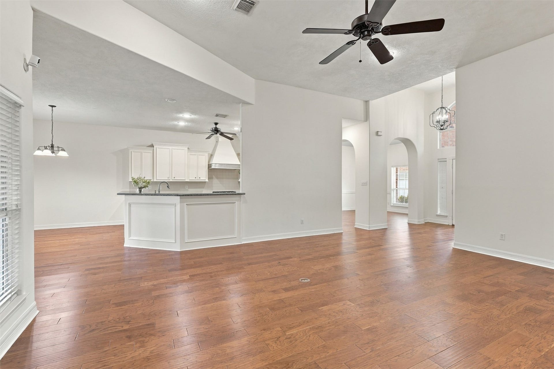705 Fairway Oaks, Conroe, TX 77302 705 Fairway Oaks, Conroe, TX 77302