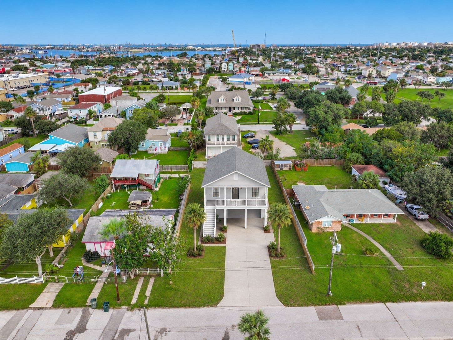 5724 Avenue T, Galveston, TX 77551 5724 Avenue T, Galveston, TX 77551