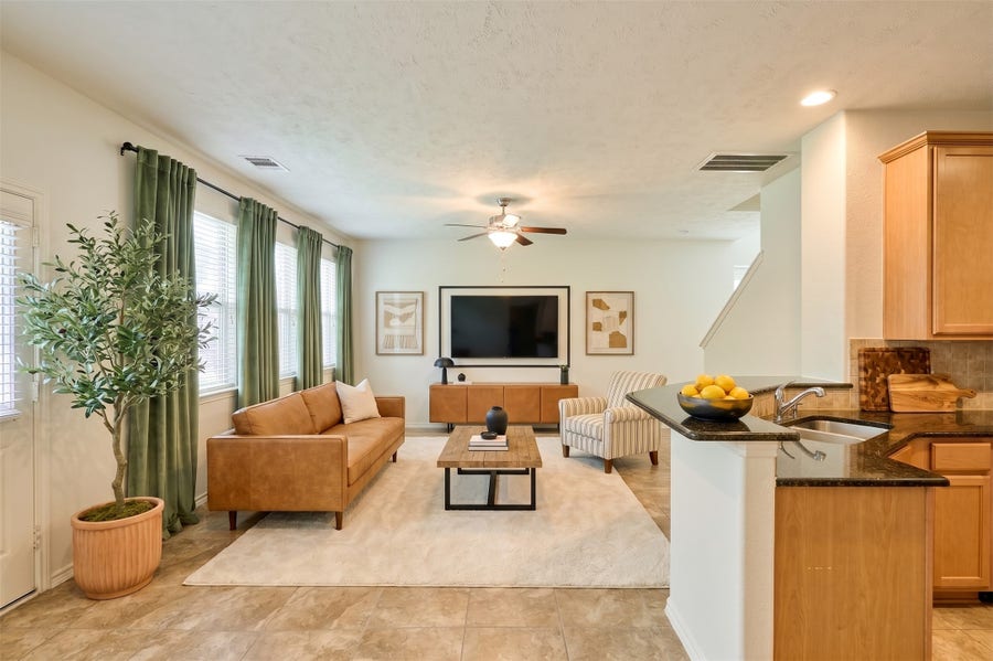 Property photo for 327 Bloomhill Place, Magnolia, TX