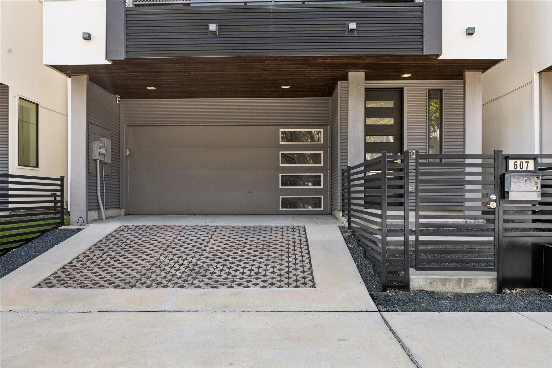 607 Memorial Heights Drive, Houston, TX 77007 607 Memorial Heights Drive, Houston, TX 77007