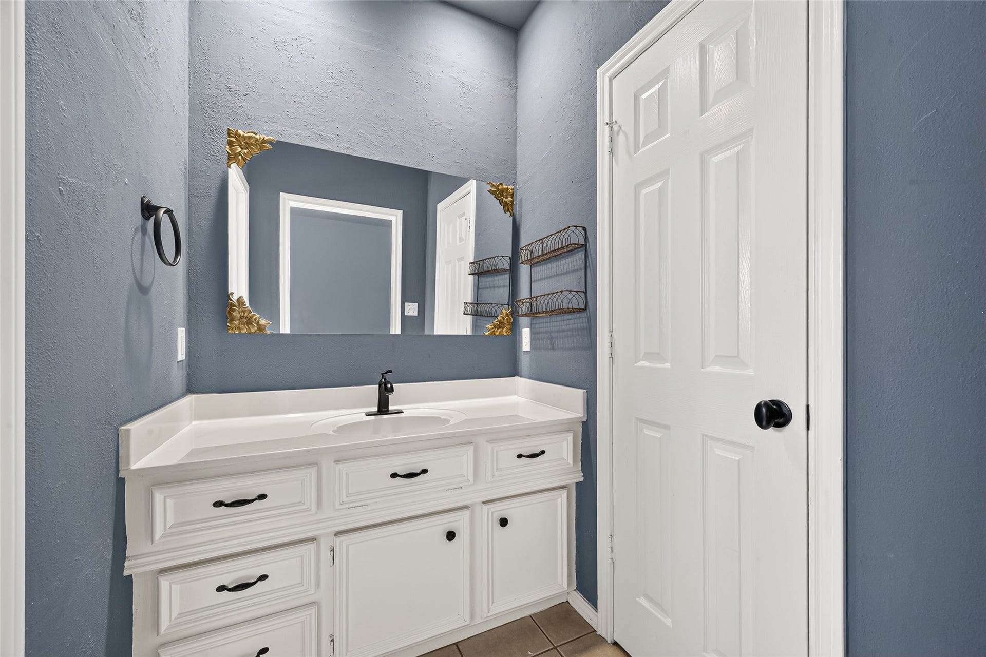 103 Fairway View Court, Montgomery, TX 77356 103 Fairway View Court, Montgomery, TX 77356