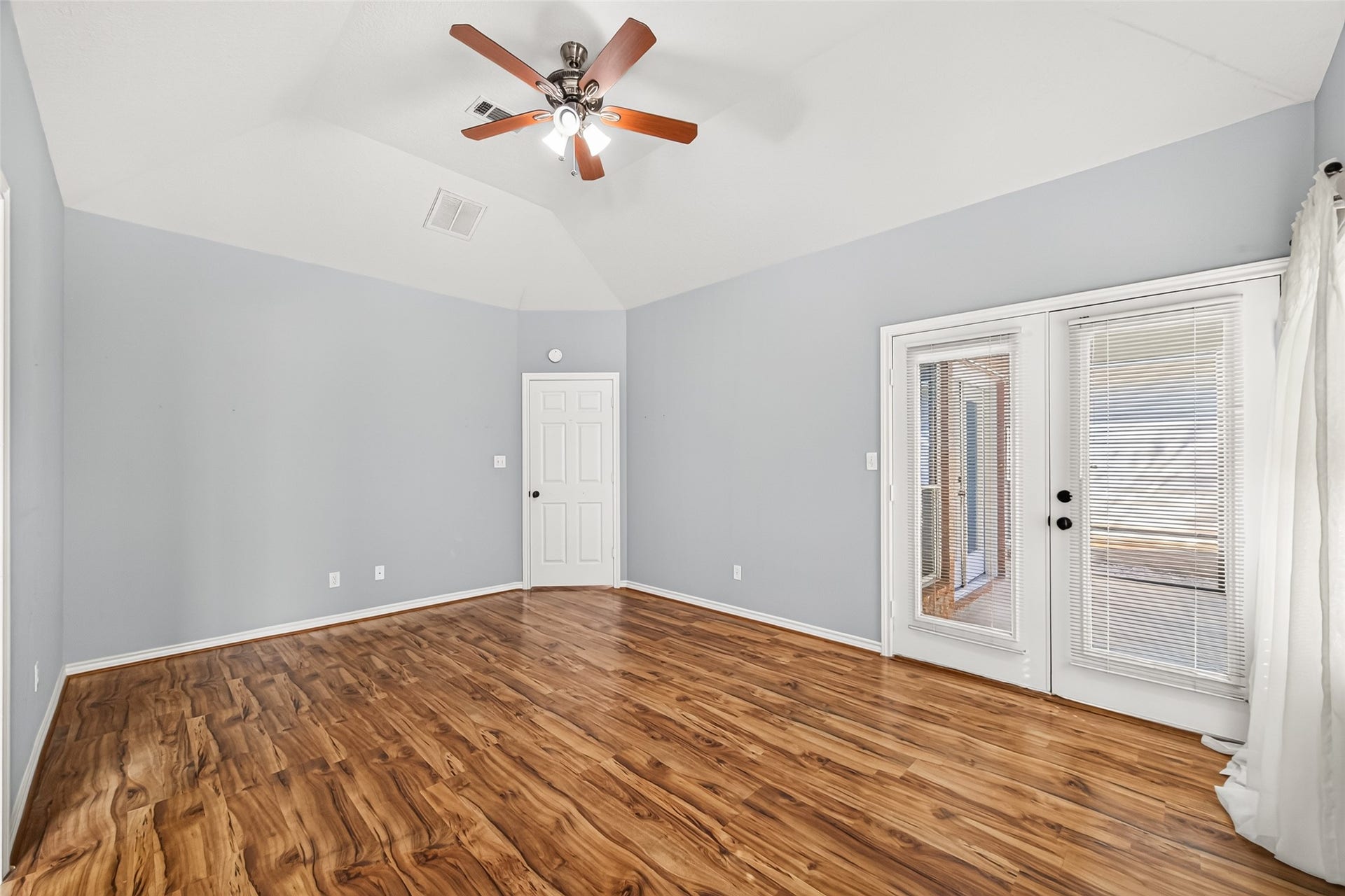 103 Fairway View Court, Montgomery, TX 77356 103 Fairway View Court, Montgomery, TX 77356