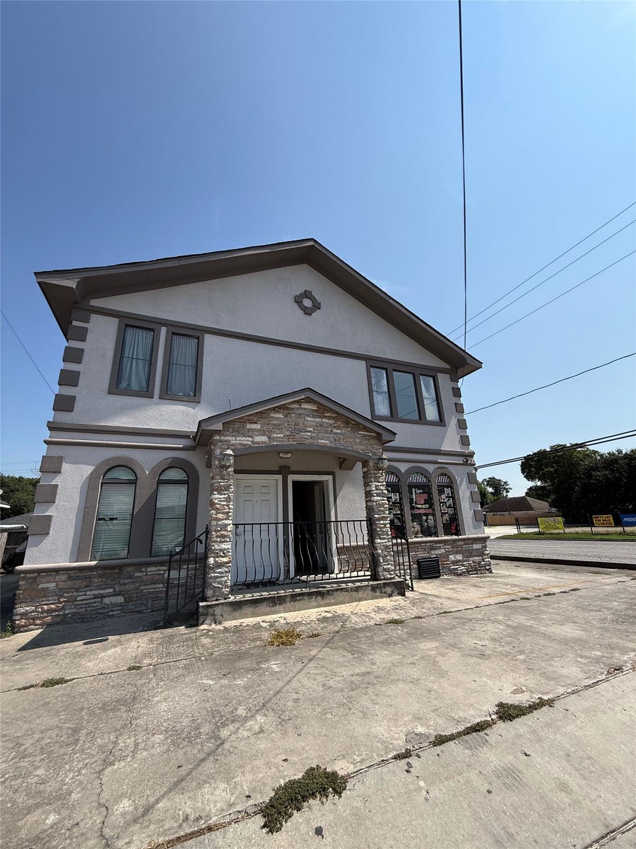 Property photo for 6725 Sherman Street, #4, Houston, TX