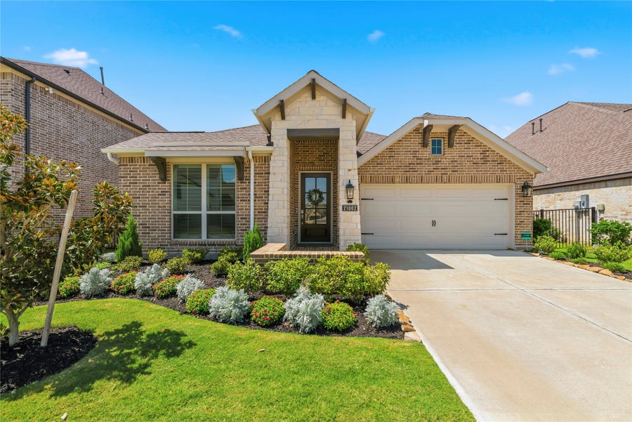 Property photo for 21002 White Rock Creek Drive, Cypress, TX
