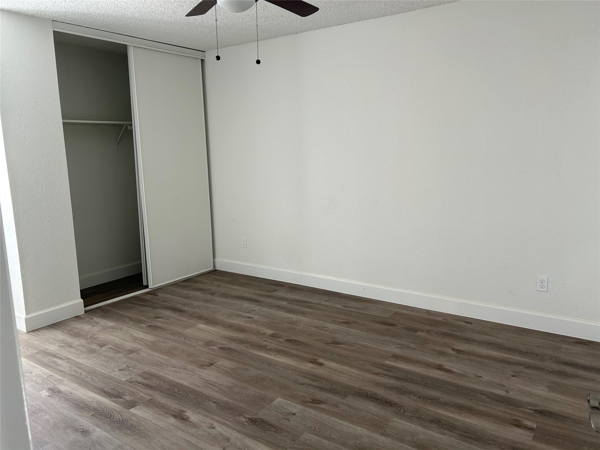 6119 Dryad Drive, Houston, TX 77035 Flex room upstairs can be used as another bedroom or office or game room.