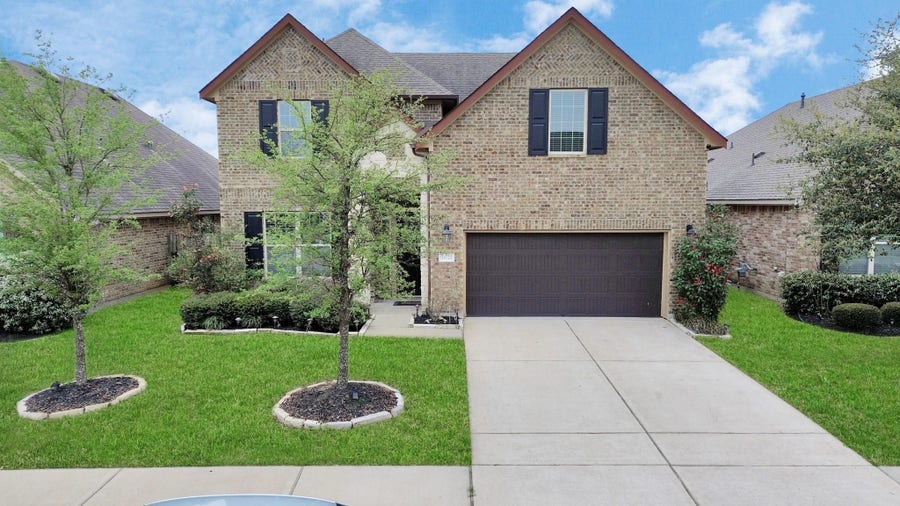 Property photo for 24723 Heirloom Lane, Katy, TX