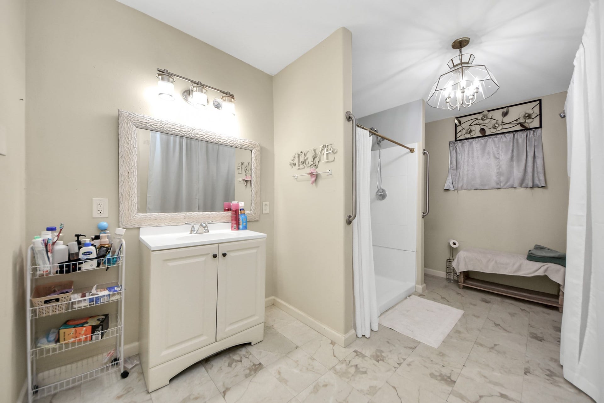 24267 W Oak Drive, Porter, TX 77365 24267 W Oak Drive, Porter, TX 77365