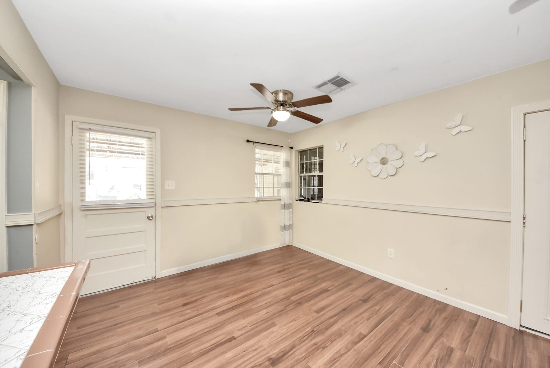 24267 W Oak Drive, Porter, TX 77365 24267 W Oak Drive, Porter, TX 77365