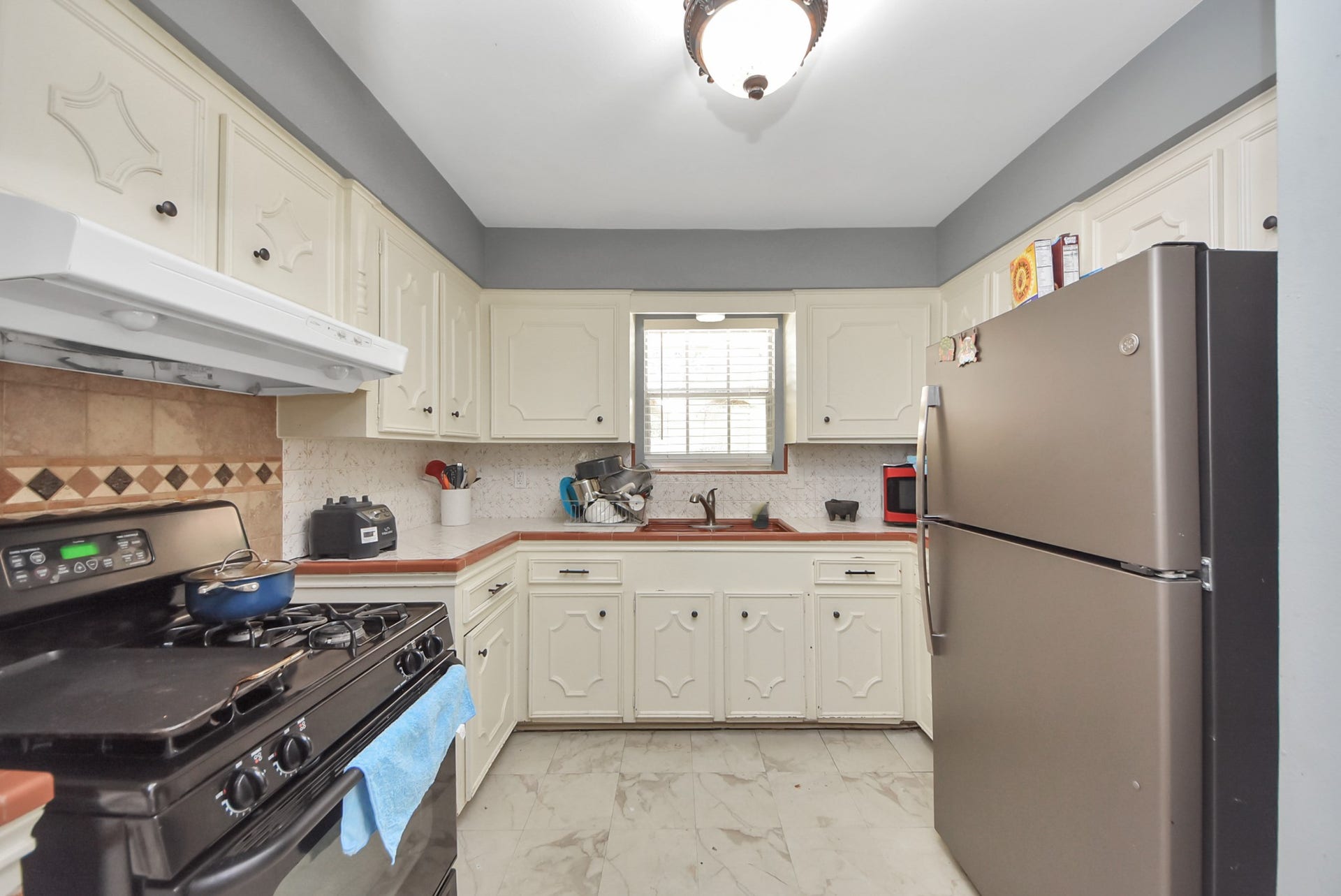 24267 W Oak Drive, Porter, TX 77365 24267 W Oak Drive, Porter, TX 77365