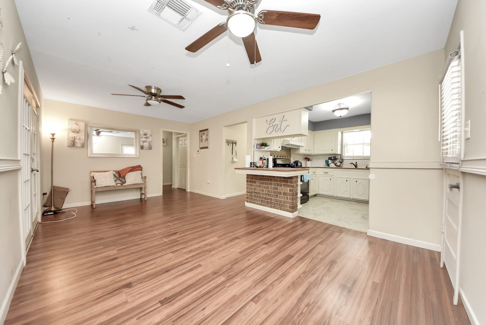 24267 W Oak Drive, Porter, TX 77365 24267 W Oak Drive, Porter, TX 77365