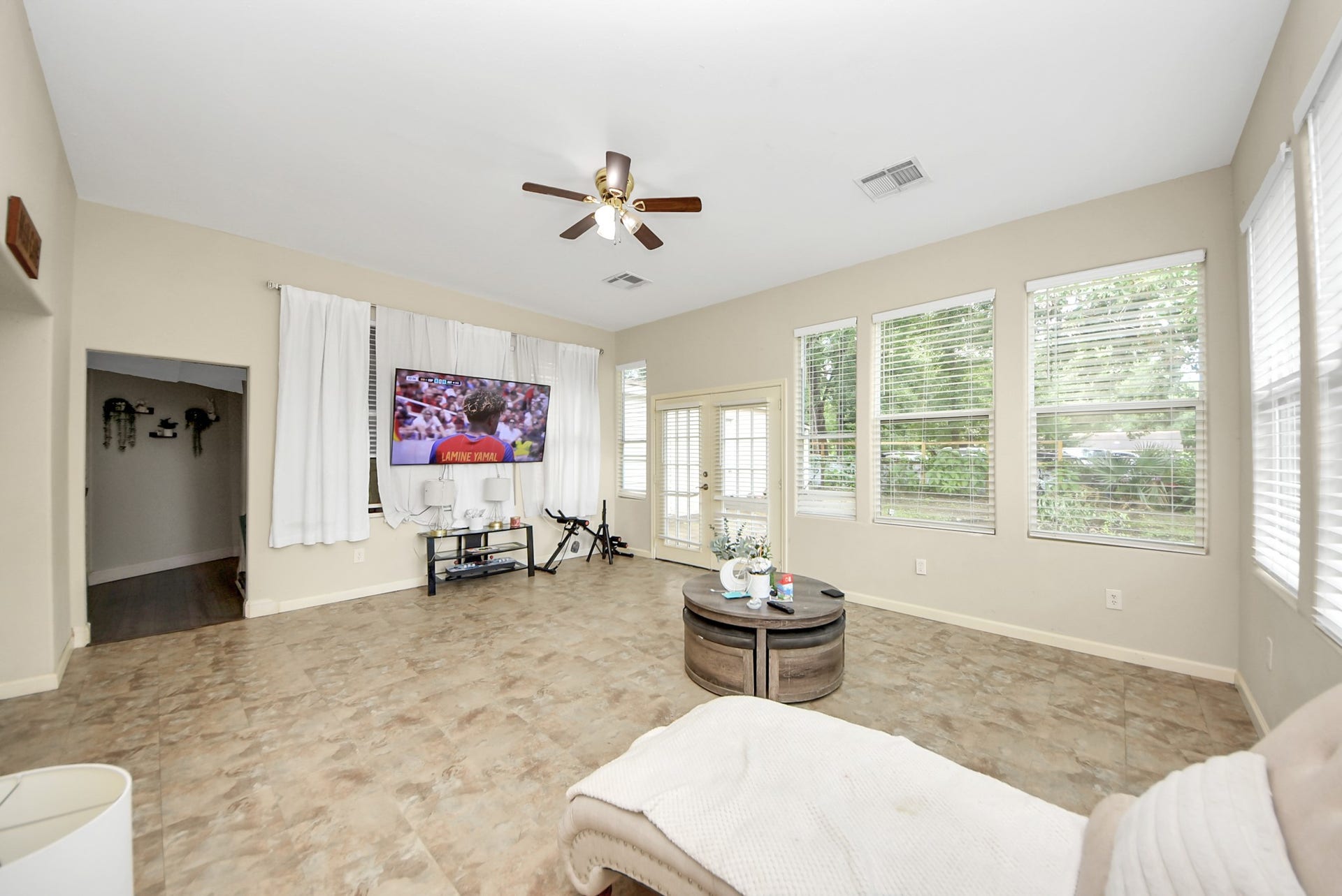 24267 W Oak Drive, Porter, TX 77365 24267 W Oak Drive, Porter, TX 77365