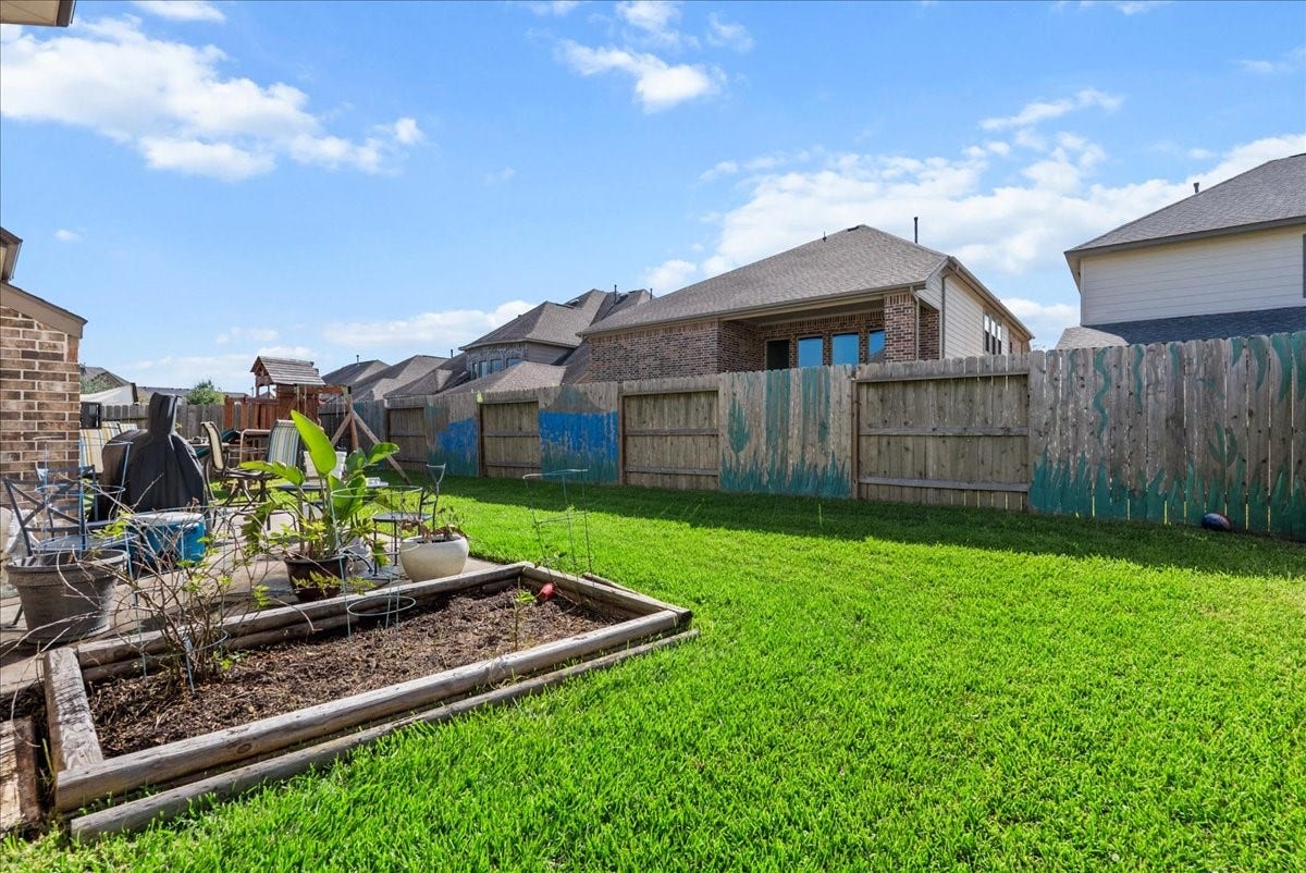 12417 Britta Lane, Texas City, TX 77568 Bedroom