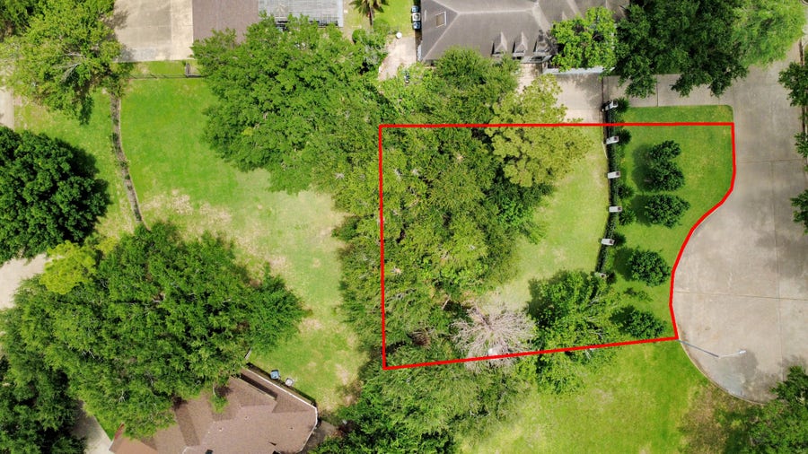 Property photo for 8306 Candlegreen Lane, Houston, TX