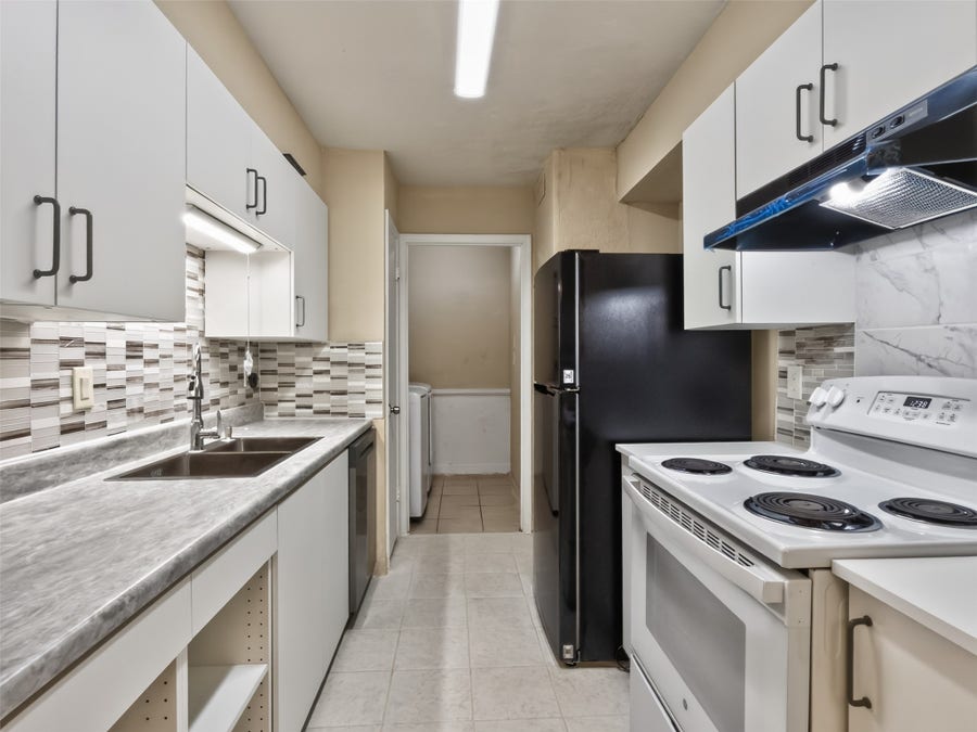 Property photo for 9700 Leawood, #1315, Houston, TX