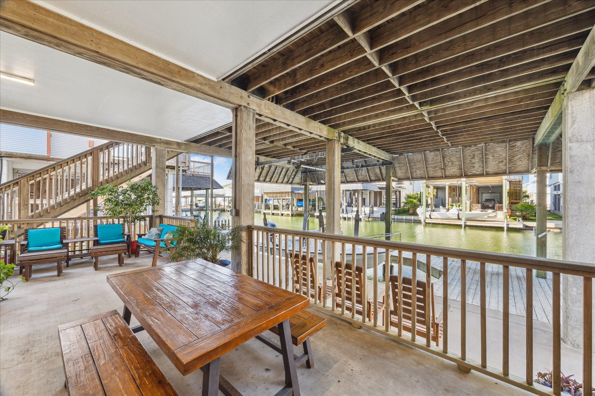 422 Windward Way, Tiki Island, TX 77554 422 Windward Way, Tiki Island, TX 77554
