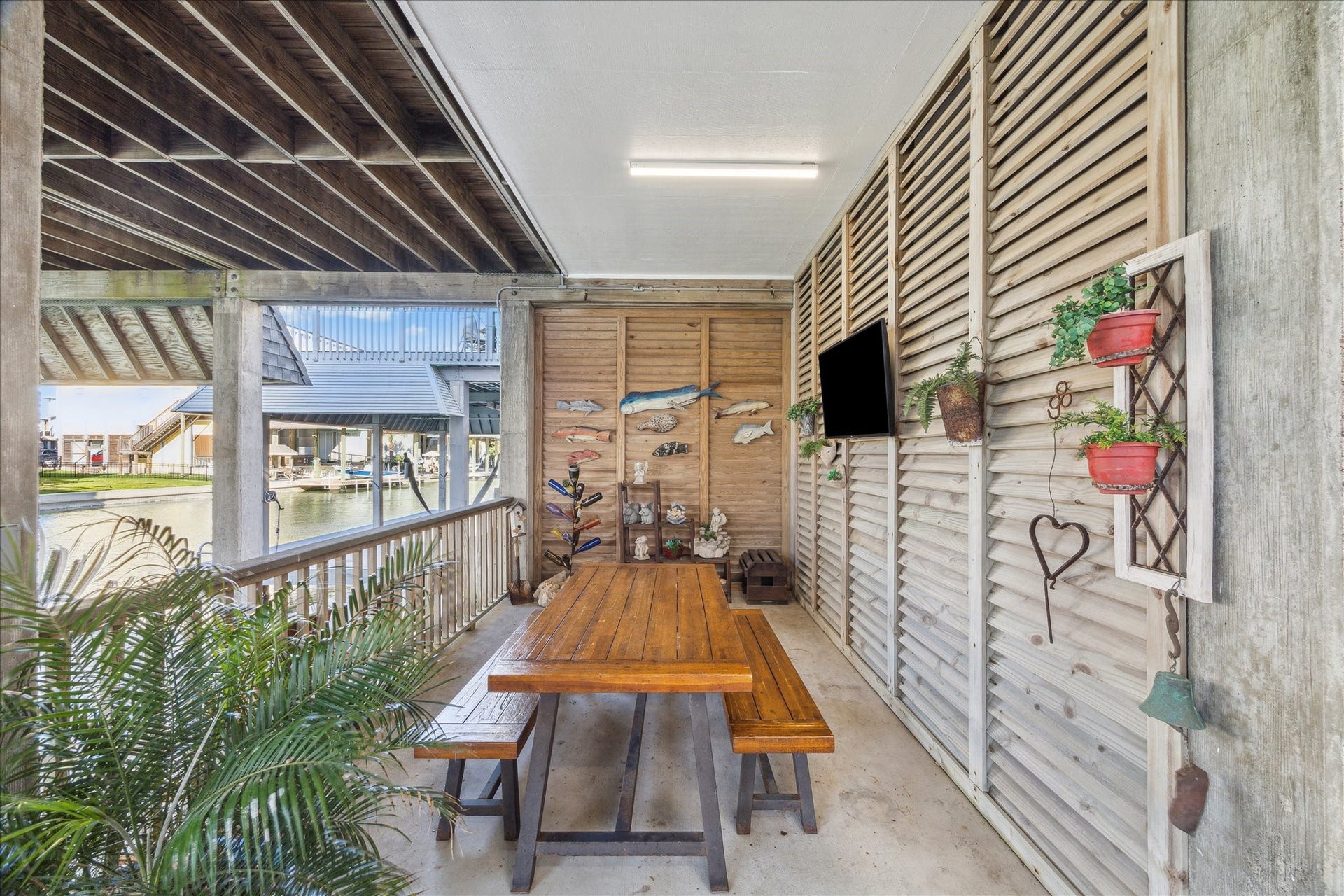 422 Windward Way, Tiki Island, TX 77554 422 Windward Way, Tiki Island, TX 77554