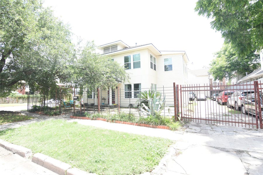 Property photo for 2603 Stanford Street, #1, Houston, TX