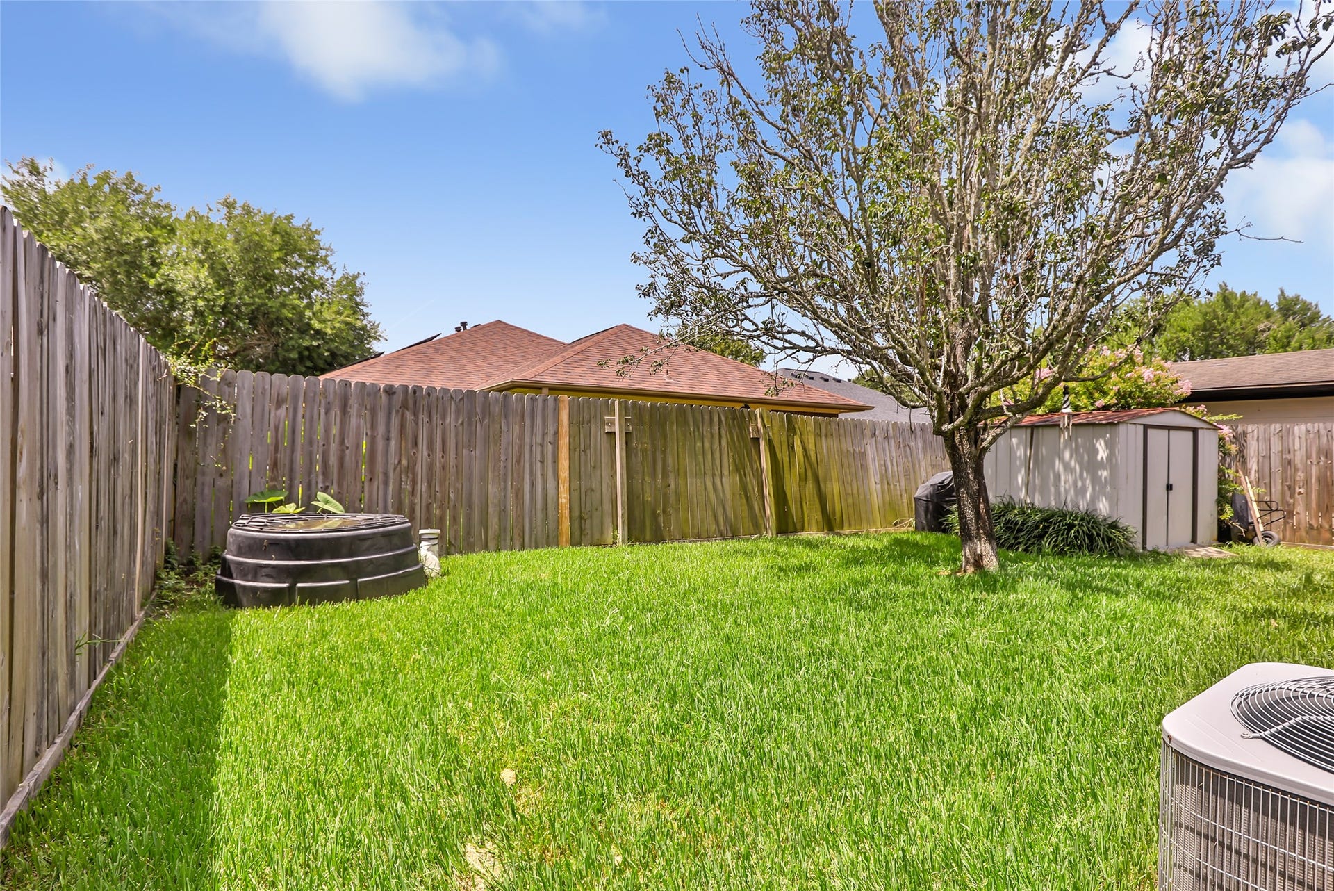 5519 Chisholm Trail, Dickinson, TX 77539 5519 Chisholm Trail, Dickinson, TX 77539
