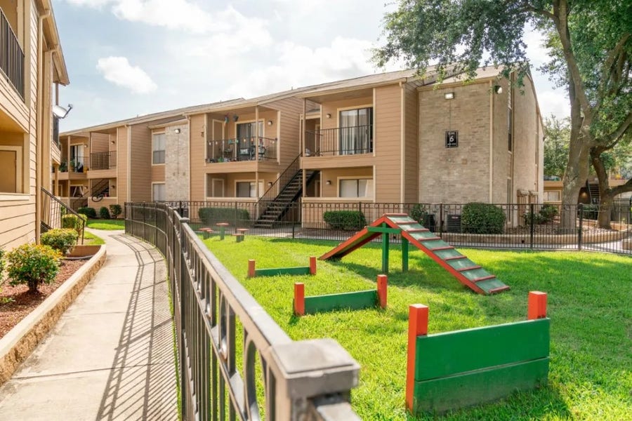 Property photo for 515 S Bender Avenue, #1915, Humble, TX