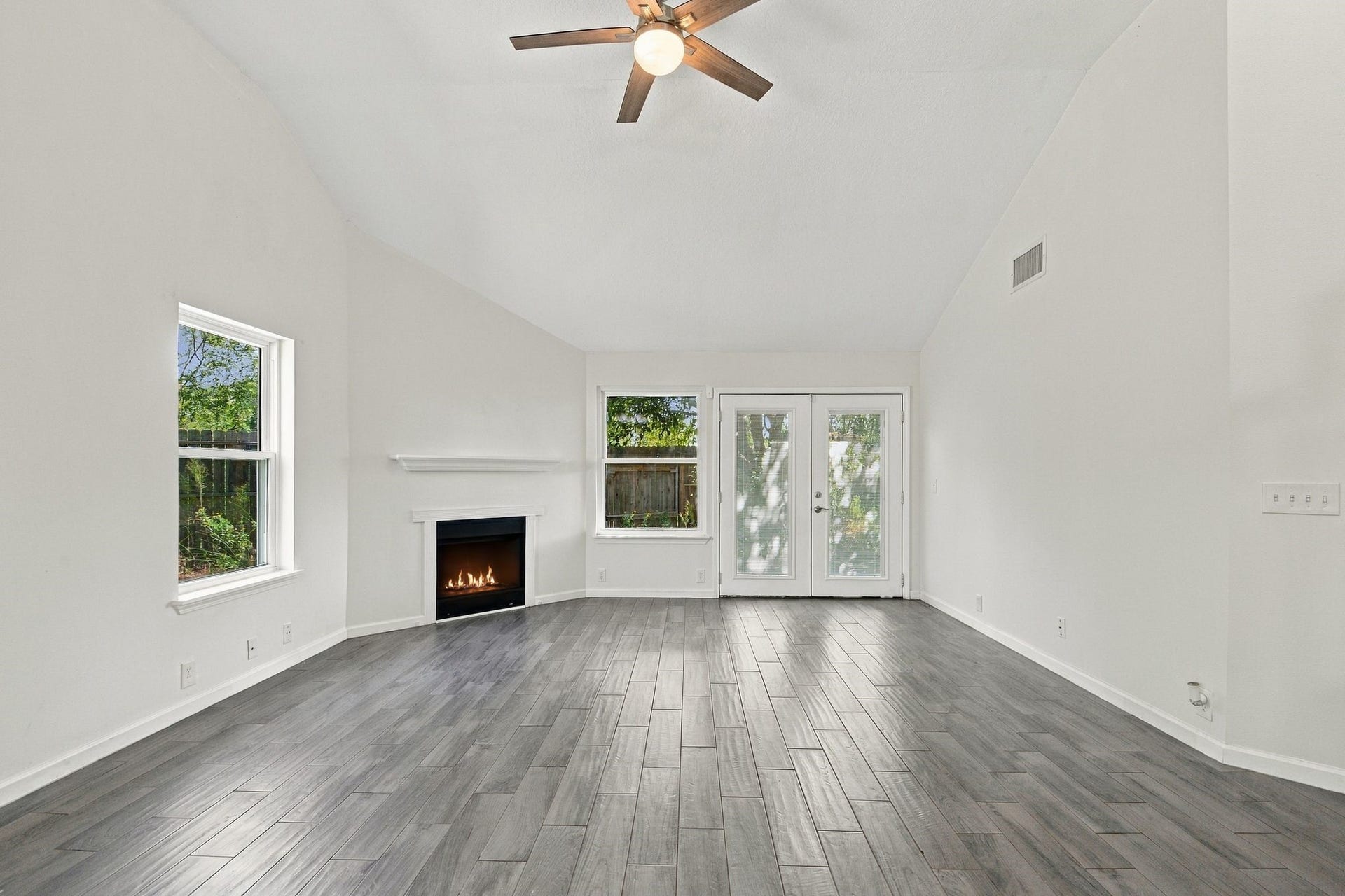6331 Canyon Rock Way, Katy, TX 77450 6331 Canyon Rock Way, Katy, TX 77450