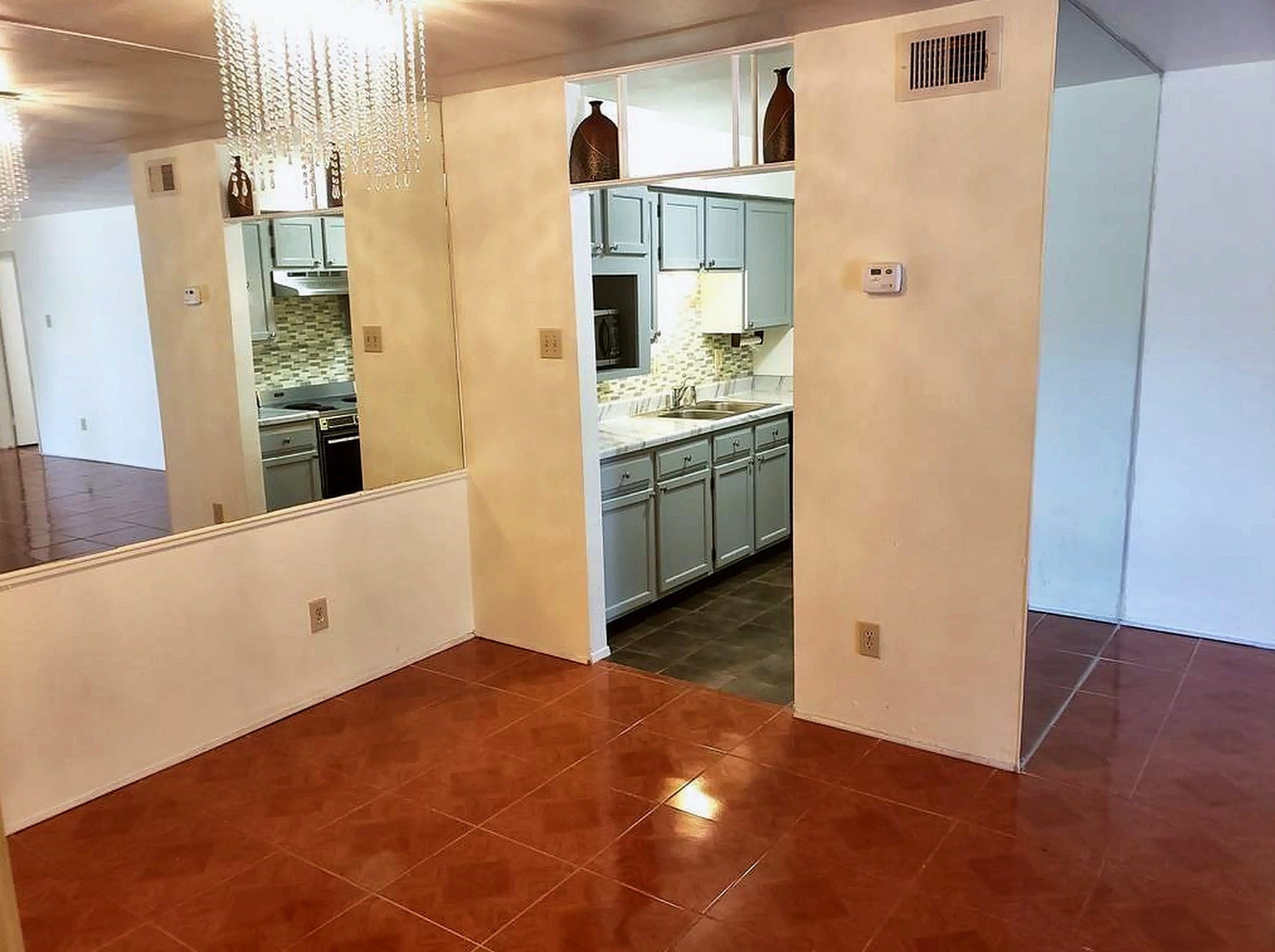 8787 Brae Acres Road, #605, Houston, TX 77074