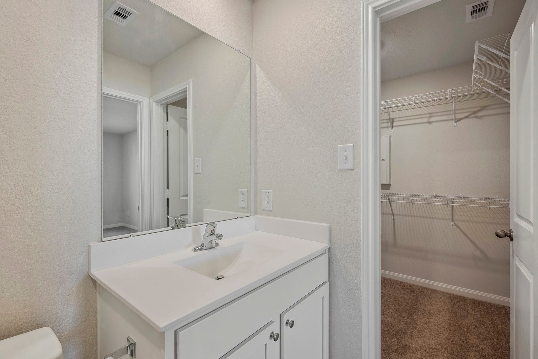 713 Jasmine Ridge Lane, Waller, TX 77484 713 Jasmine Ridge Lane, Waller, TX 77484