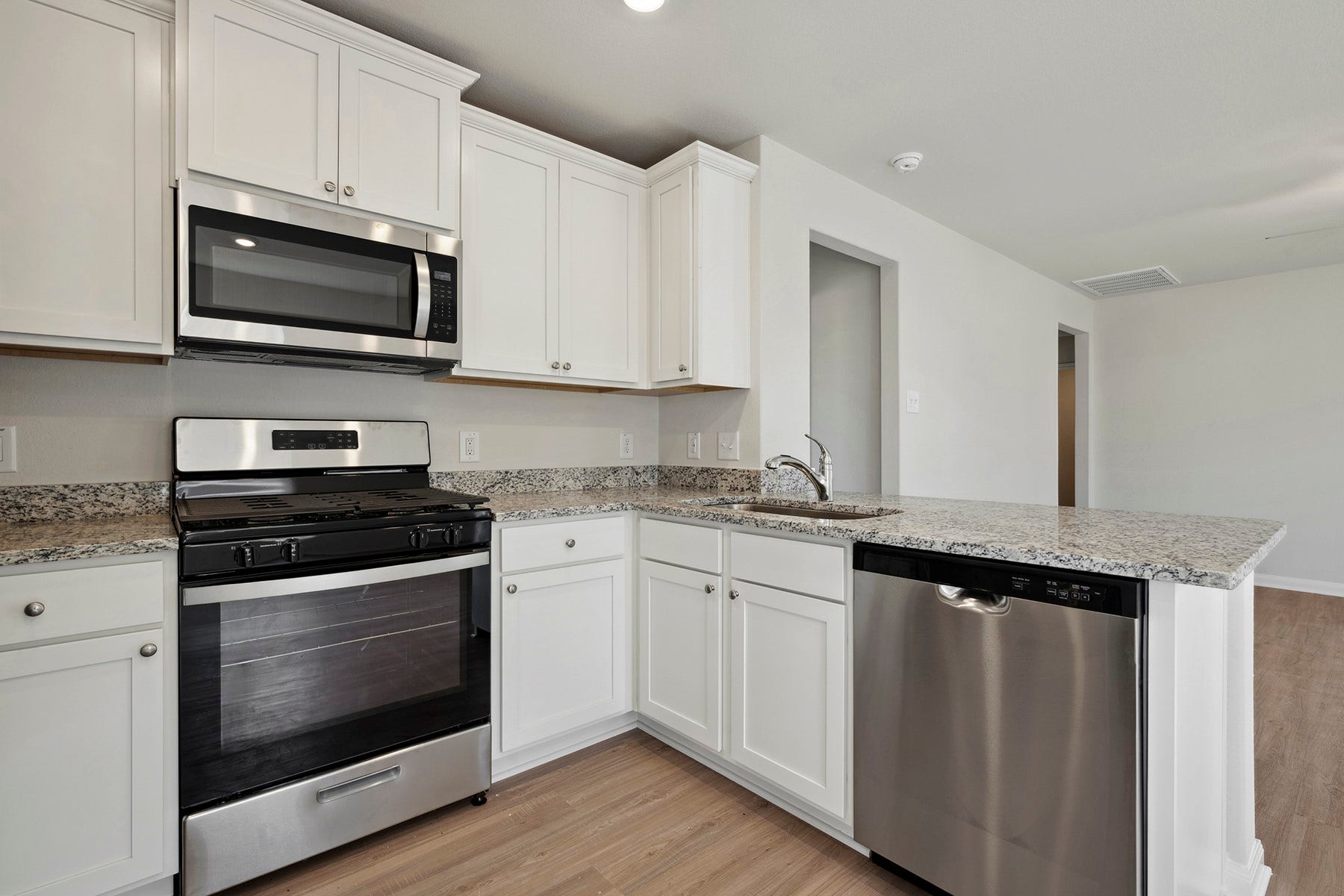713 Jasmine Ridge Lane, Waller, TX 77484 713 Jasmine Ridge Lane, Waller, TX 77484
