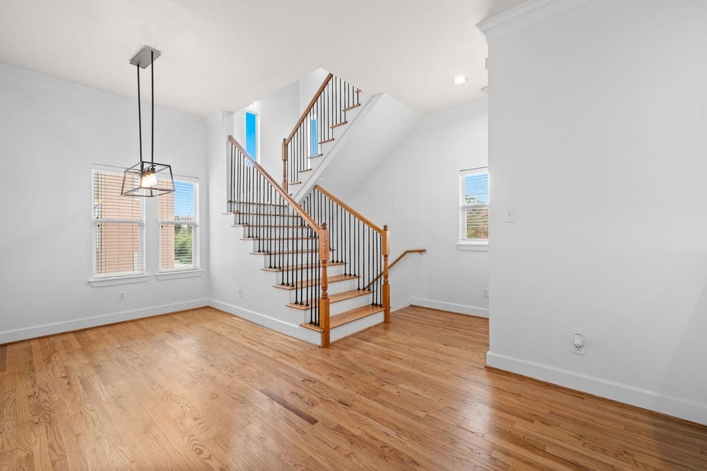 1128 W 26th Street, Houston, TX 77008 1128 W 26th Street, Houston, TX 77008