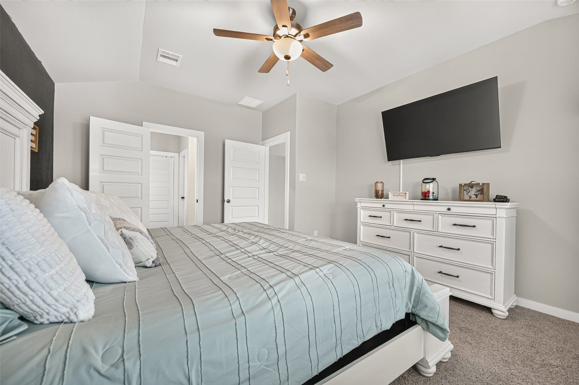 10626 Deussen Lane, Texas City, TX 77591 10626 Deussen Lane, Texas City, TX 77591