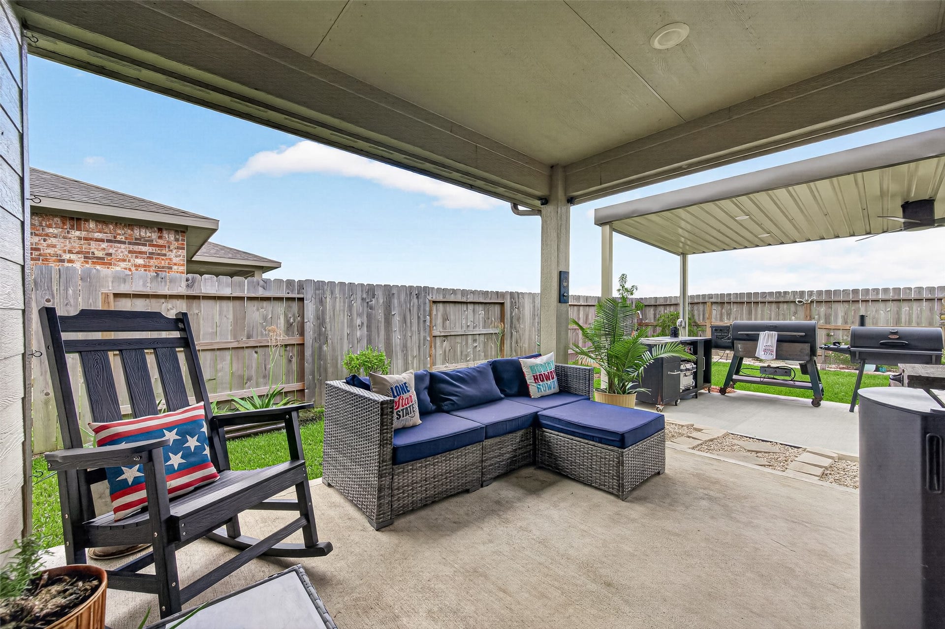 10626 Deussen Lane, Texas City, TX 77591 10626 Deussen Lane, Texas City, TX 77591