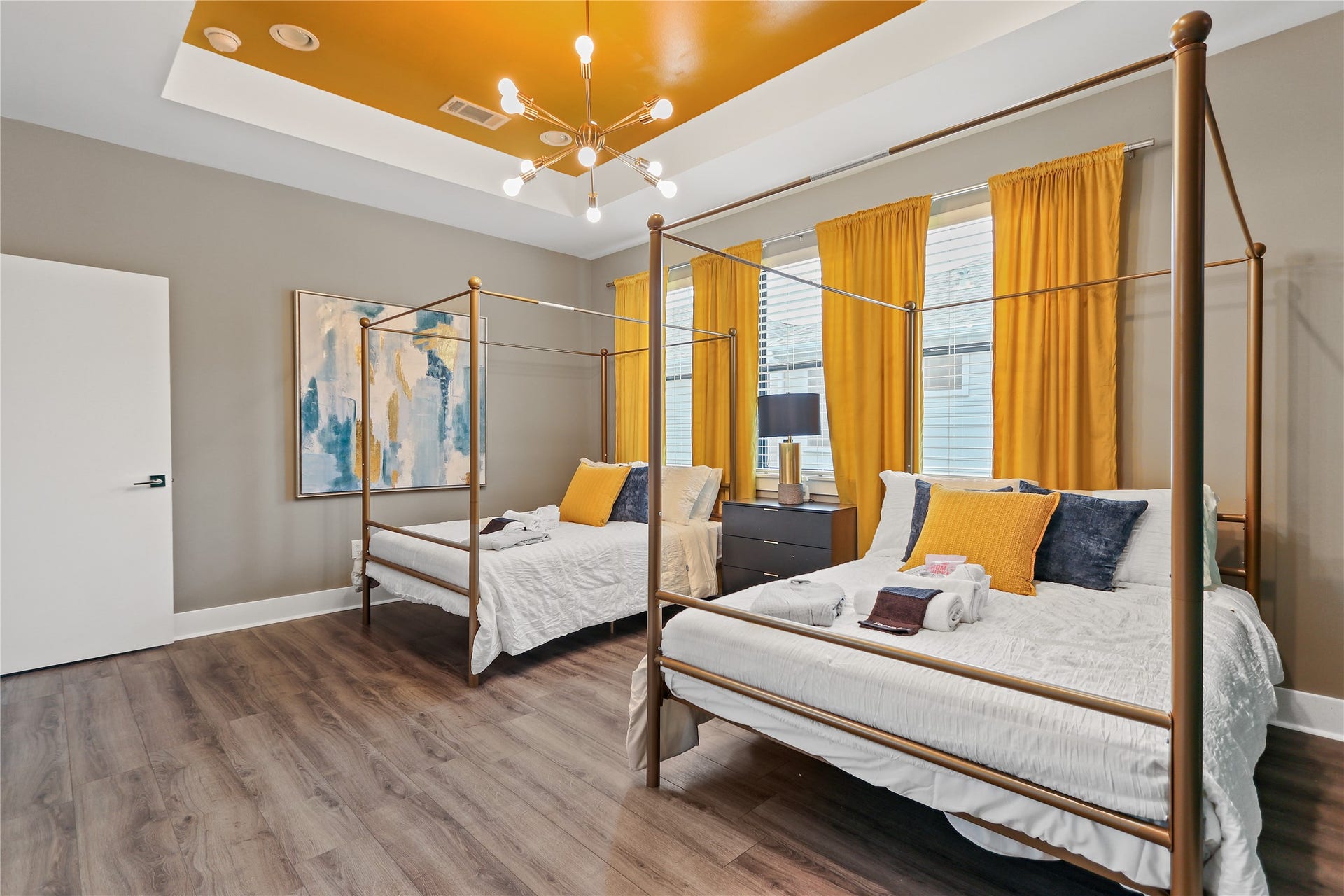 2105 Hadley Street, Houston, TX 77003 2105 Hadley Street, Houston, TX 77003