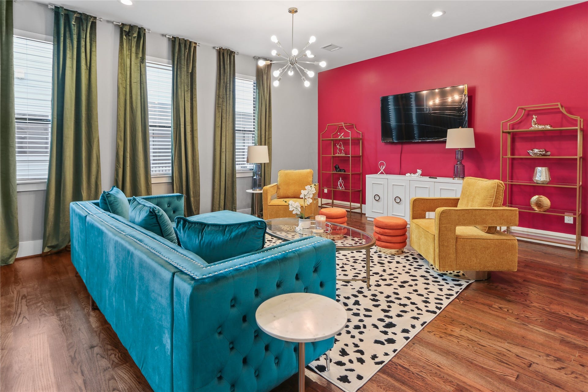 2105 Hadley Street, Houston, TX 77003 2105 Hadley Street, Houston, TX 77003