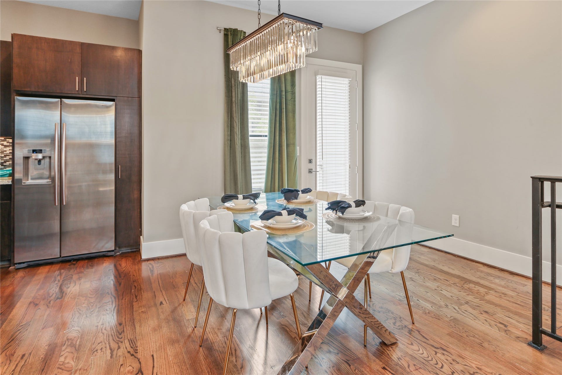 2105 Hadley Street, Houston, TX 77003 2105 Hadley Street, Houston, TX 77003
